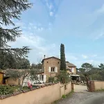 Hébergement de vacances Maison Piscine A *
