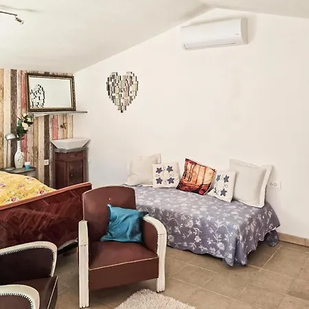 Maison Piscine A בית נופש *