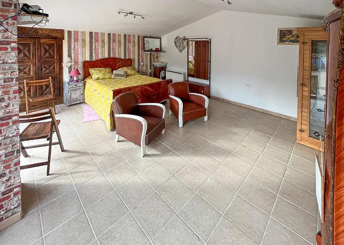 Prázdninový dům Maison Piscine A